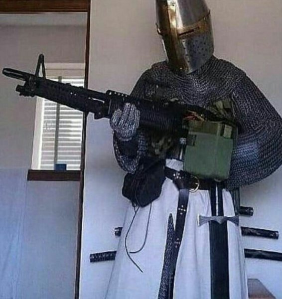 Рыцарь Крестоносец Deus Vult