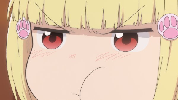 Надутое лицо аниме