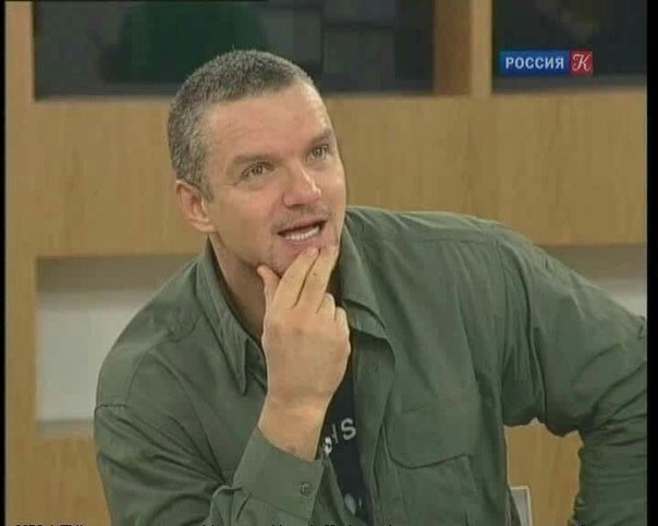 Владимир Епифанцев полиглот