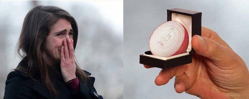 Девушка с кольцом Мем