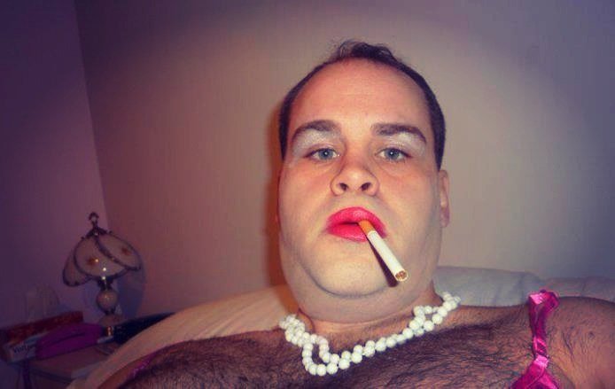 Накрашенные парни