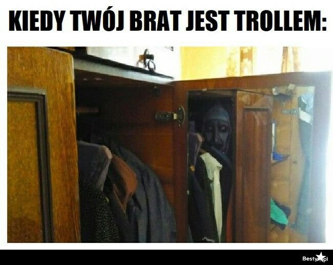 Старый страшный шкаф