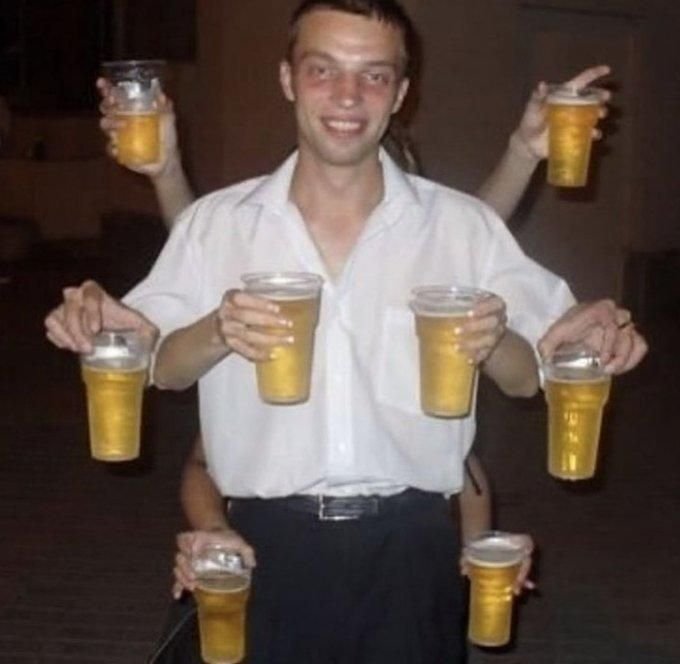 Чувак с пивом