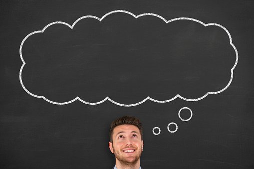 Человек с облачком над головой