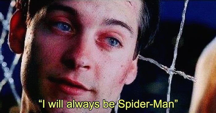 Питер Паркер Тоби Магуайр плачет