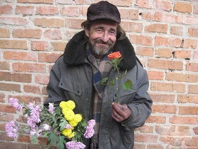 Дедок с цветами
