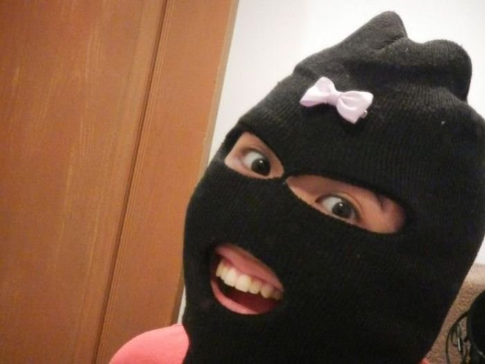 Человек в балаклаве