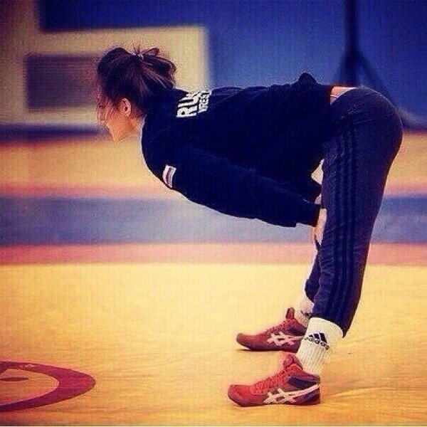 Девушка борцуха