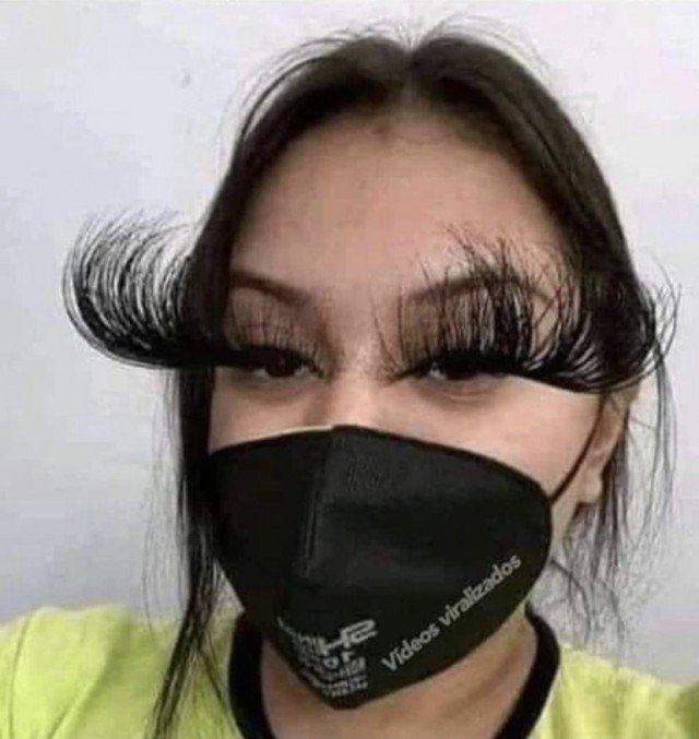 Прикольные длинные ресницы