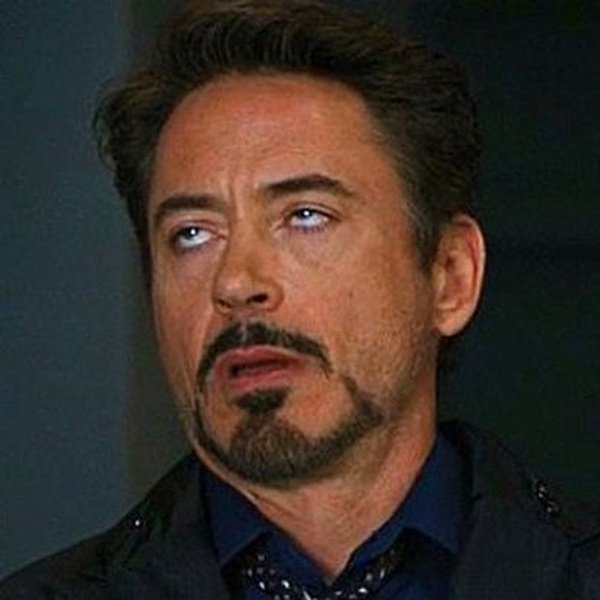 Человек закатывающий глаза