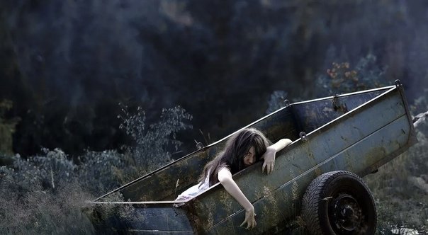 Девушка с прицепом