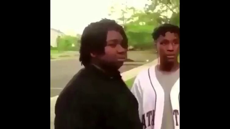 Черный пацан исчезает