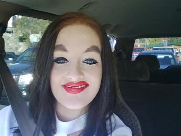 Сильно накрашенная