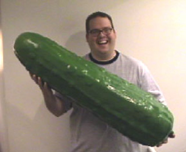 Самый большой огурец