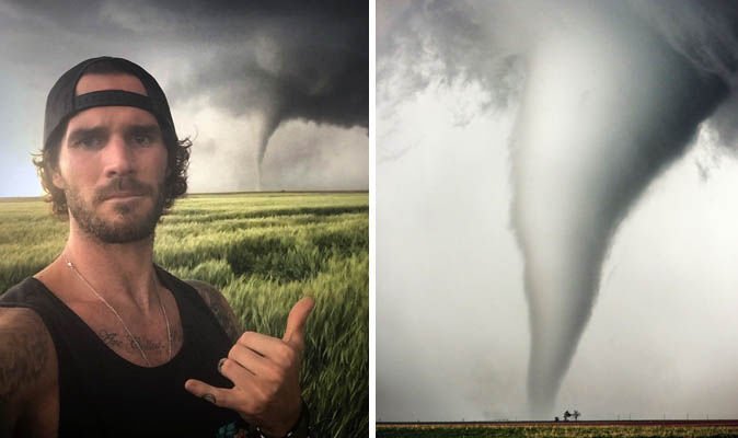 Человек в смерче