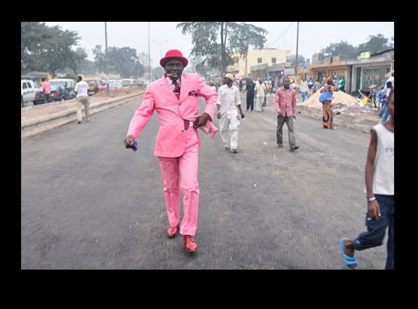 Розовый негр