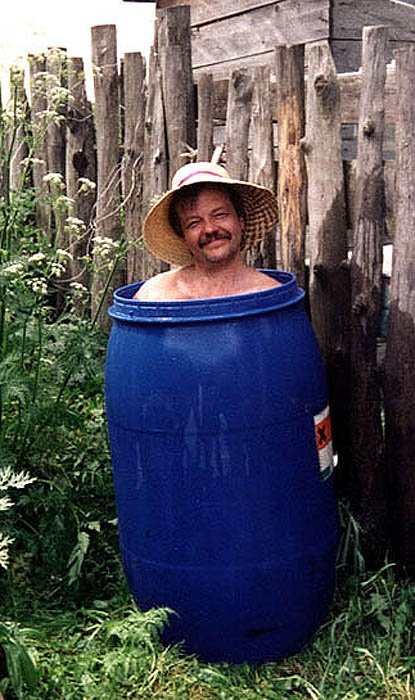 Мужик в бочке