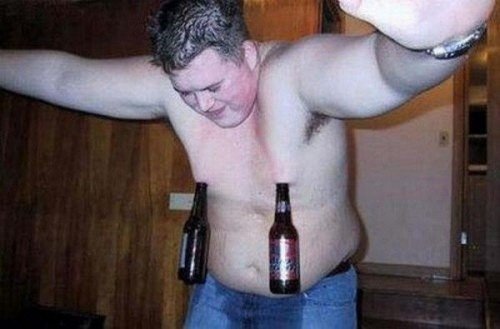 Человек пиво