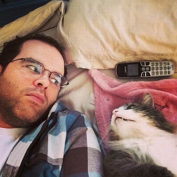 Мемы с котиками пошли пожрем