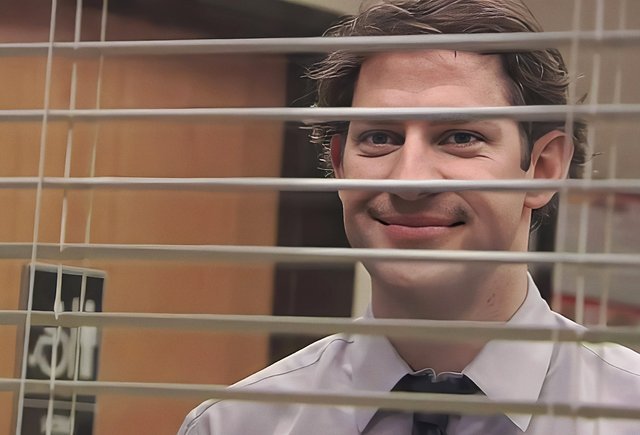 Мем офис хочу стучать по кружке