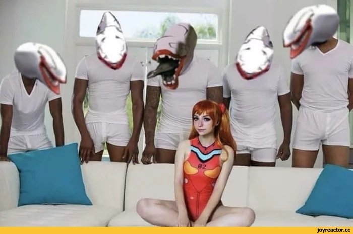 Ева Элфи и 5 негров