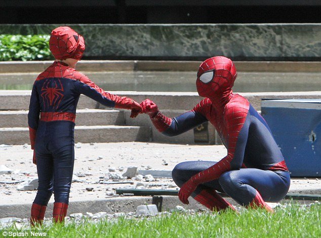 Новый человек паук 2 Эндрю Гарфилд