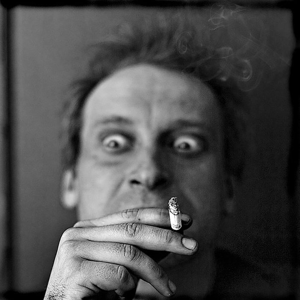 Макконахи курит Мем