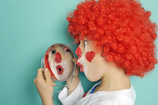 Клоун в зеркале