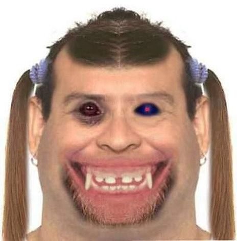 Мужик корчит рожу