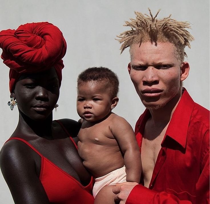 Африканка с ребенком