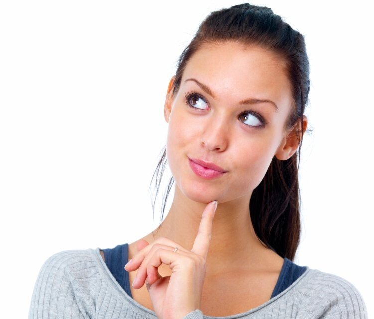 Женщина задумалась