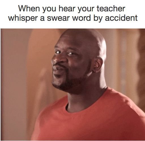 Негр улыбается