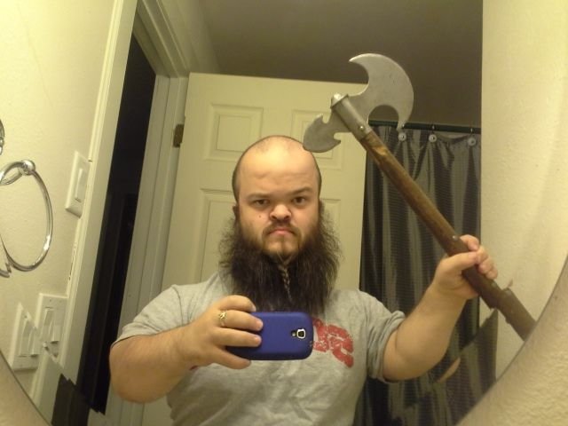 Лысый с топором