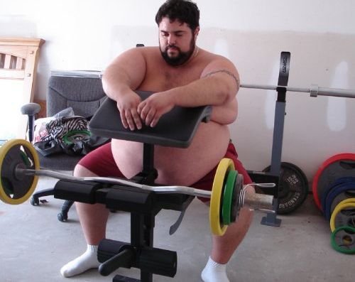 Жирный в спортзале