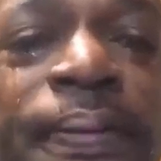 Плачущий Афра американец