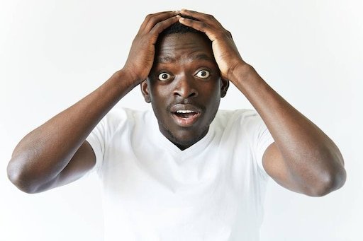 Удивленный негр