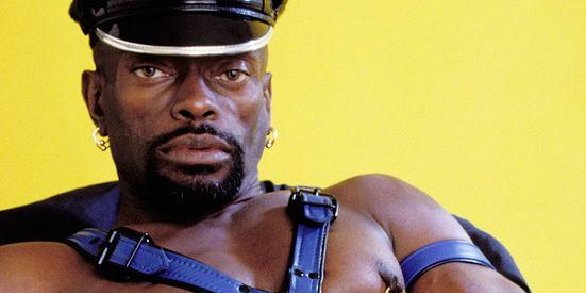 Черный Властелин голый