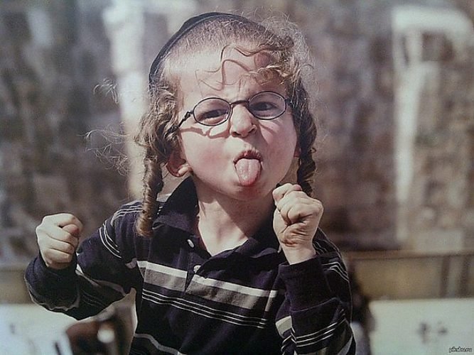 Злая девочка