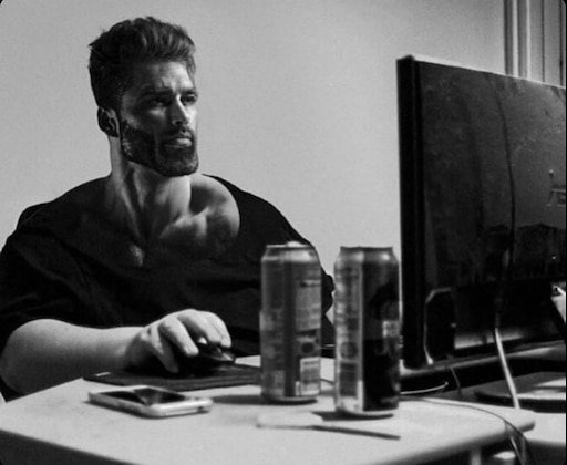 Мужик за компьютером