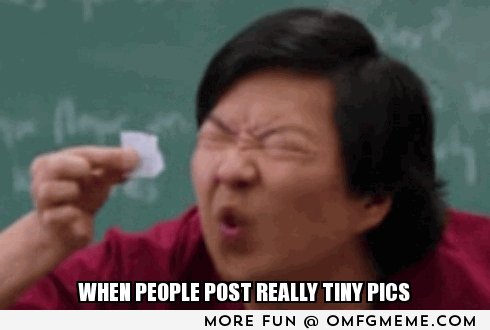 Человек щурится от света