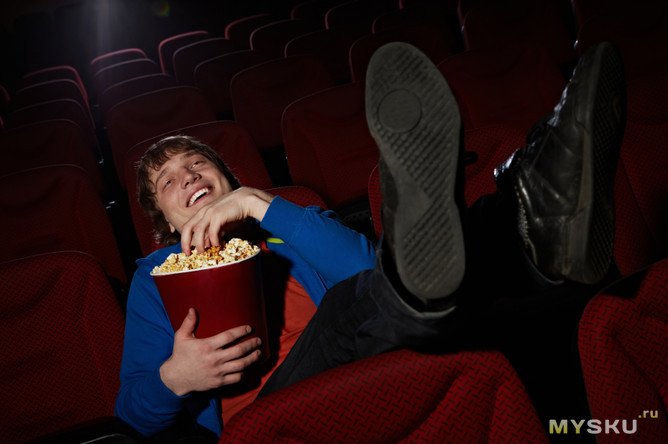 Попкорн в кинотеатре