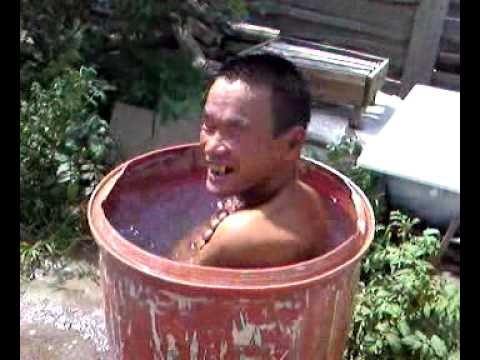 Мужик в бочке