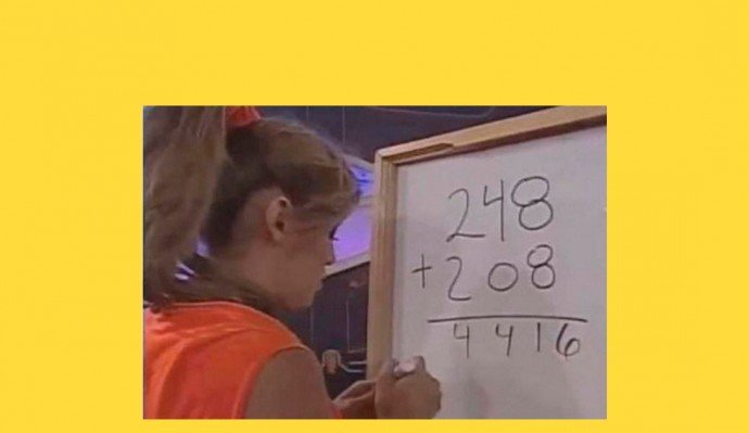 Девочка у доски