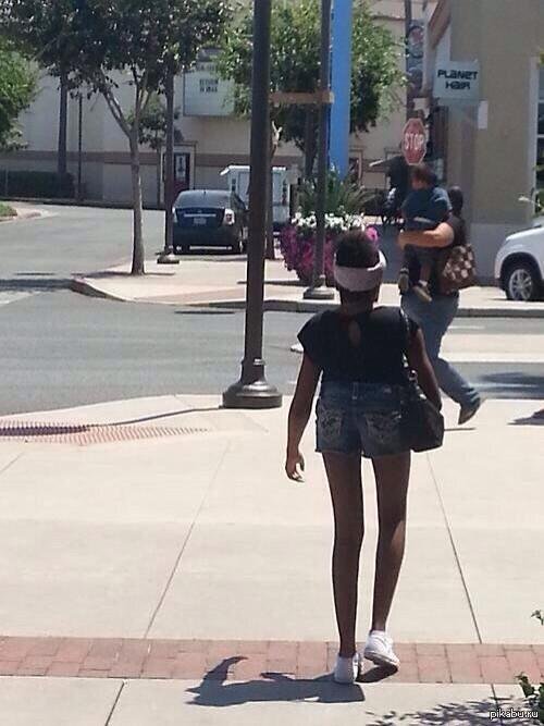 Короткие ноги и длинное туловище