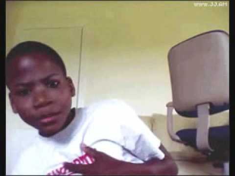 Негр пугается