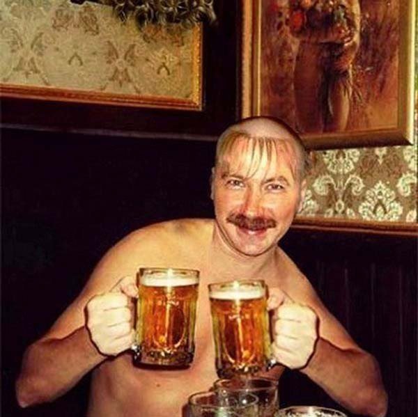 Игорь Николаев в бане