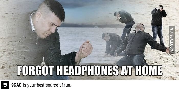 Мемы мужик песок