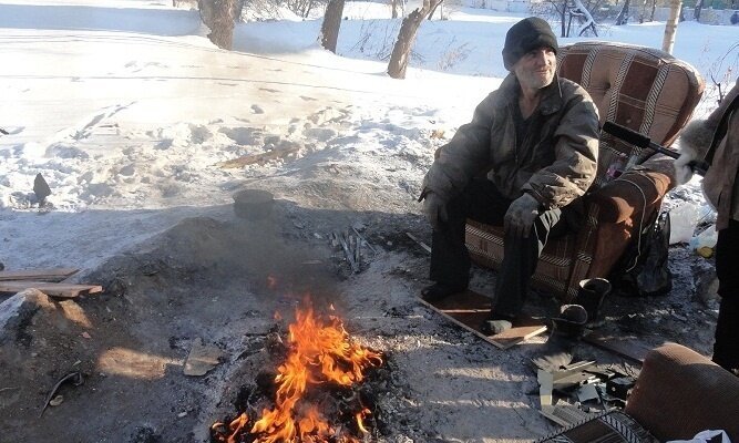 Погреюсь у костра человека