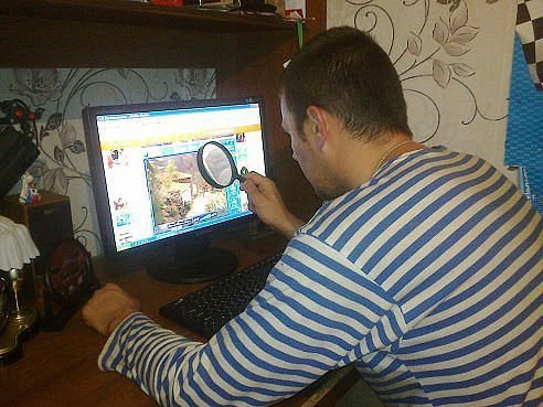 Монитор прикольный