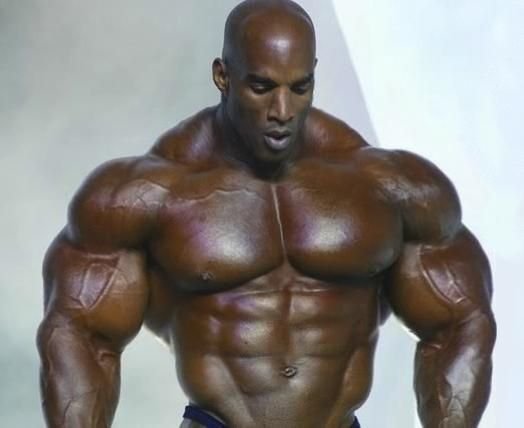 Нигер бодибилдер Ронни